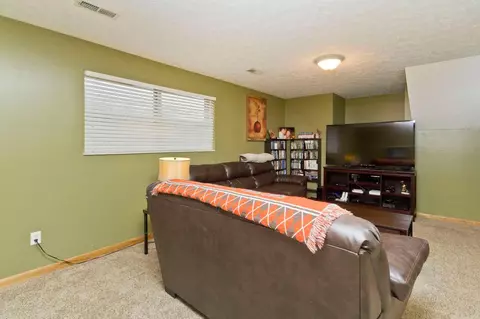 611 Huron Dr, Heath, OH 43056 photo 21