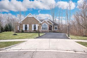 7777 Lanham Ct, Dublin, OH 43016 photo 1