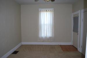 439 John St, Circleville, OH 43113 photo 7