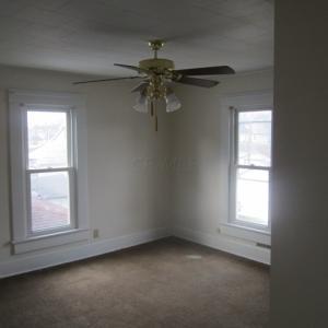 644 E Main St, Newark, OH 43055 photo 4