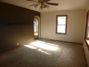 552 Wetmore Rd, Columbus, OH 43214 photo 2