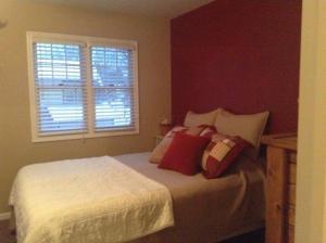 545 E 5th Ave, Lancaster, OH 43130 photo 8