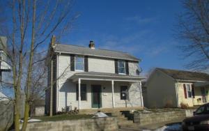 1211 E Walnut St, Lancaster, OH 43130 photo 2