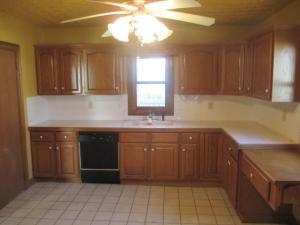 1211 E Walnut St, Lancaster, OH 43130 photo 8