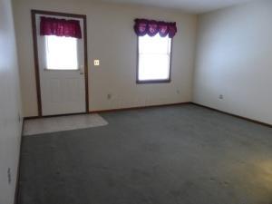 133 Rustic Dr, Circleville, OH 43113 photo 2