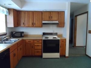 133 Rustic Dr, Circleville, OH 43113 photo 4