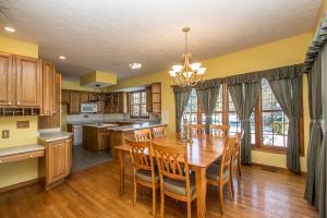 3698 E River Rd, Marion, OH 43302 photo 8