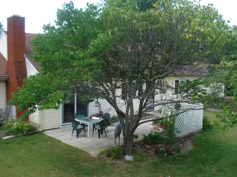 1958 Marinette Dr, Springfield, OH 45503 photo 5