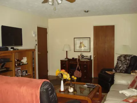 1958 Marinette Dr, Springfield, OH 45503 photo 16