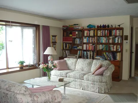 1958 Marinette Dr, Springfield, OH 45503 photo 9