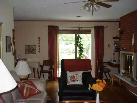 1958 Marinette Dr, Springfield, OH 45503 photo 17