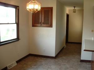 307 Garfield Ave, Lancaster, OH 43130 photo 9