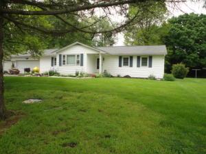 124 New Gran Dr, Granville, OH 43023 photo 1