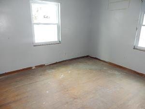 1540 E Weber Rd, Columbus, OH 43211 photo 12