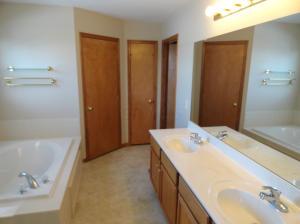 3948 Delwood Dr, Powell, OH 43065 photo 12