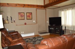 11624 Lakeview Dr, Conover, OH 45317 photo 5