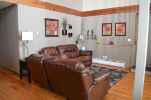 11624 Lakeview Dr, Conover, OH 45317 photo 3