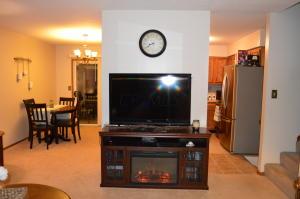 671 E Crest Dr, Heath, OH 43056 photo 7