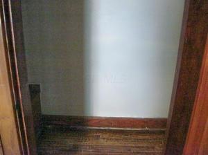 499 E Weber Rd, Columbus, OH 43202 photo 6