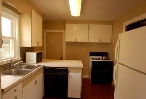 210 E Beaumont Rd, Columbus, OH 43214 photo 9