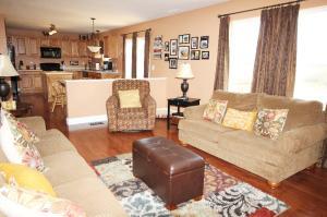 143 Firestone Dr, Delaware, OH 43015 photo 7
