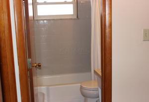 5425 N Meadows Blvd, Columbus, OH 43229 photo 16