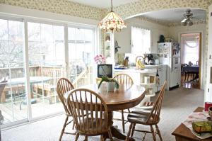 328 N Cherry St, Lancaster, OH 43130 photo 10