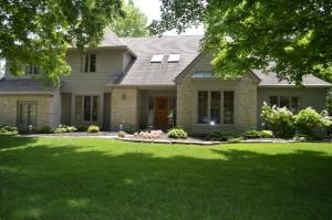 6455 Deeside Dr, Dublin, OH 43017 photo 1