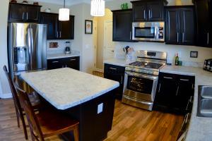 400 Coaltrain Ct, Delaware, OH 43015 photo 4