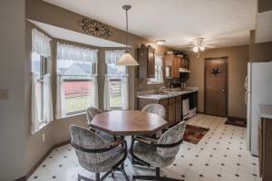 8526 Honor Ct, Galloway, OH 43119 photo 5