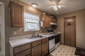 8526 Honor Ct, Galloway, OH 43119 photo 6