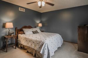 8526 Honor Ct, Galloway, OH 43119 photo 9