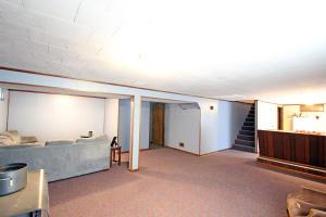 353 Spring St, Lancaster, OH 43130 photo 17
