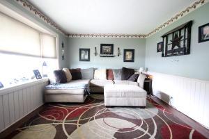 353 Spring St, Lancaster, OH 43130 photo 5