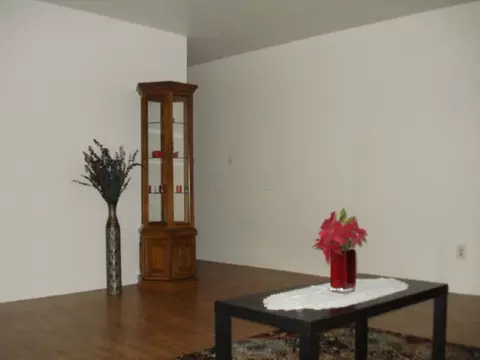 3035 Lynn Haven St, Springfield, OH 45503 photo 5
