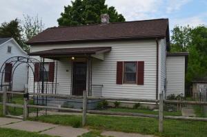 344 E Walnut St, Circleville, OH 43113 photo 17