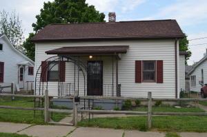 344 E Walnut St, Circleville, OH 43113 photo 1