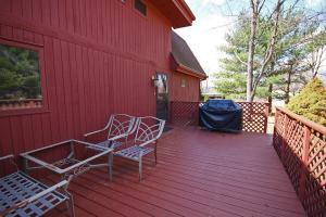 1202 Hyatts Rd, Delaware, OH 43015 photo 4