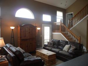 201 Brenden Loop, Delaware, OH 43015 photo 8