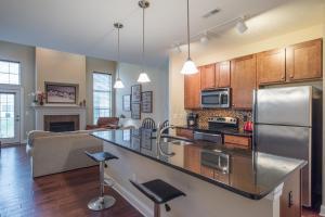 1457 Bexton Loop, Columbus, OH 43209 photo 2