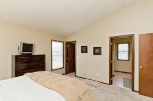389 Cobblestone Dr, Delaware, OH 43015 photo 25
