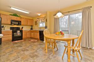 315 Haystack Ave, Pataskala, OH 43062 photo 6