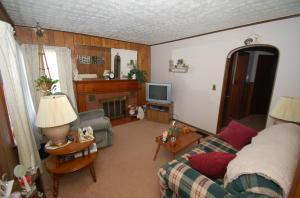 2145 Ormond Ave, Columbus, OH 43224 photo 9