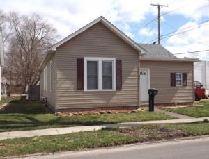 450 W 2nd St, Logan, OH 43138 photo 1