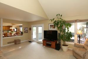 8563 Davington Dr, Dublin, OH 43017 photo 5