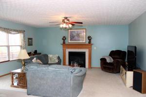 764 Range Dr, Galloway, OH 43119 photo 5
