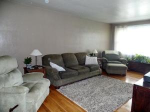 894 Wayne Dr, Heath, OH 43056 photo 2
