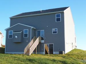 2360 Pine Crest Dr, Lancaster, OH 43130 photo 2