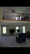 587 Meadows Dr, Delaware, OH 43015 photo 4