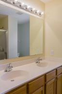 587 Meadows Dr, Delaware, OH 43015 photo 13